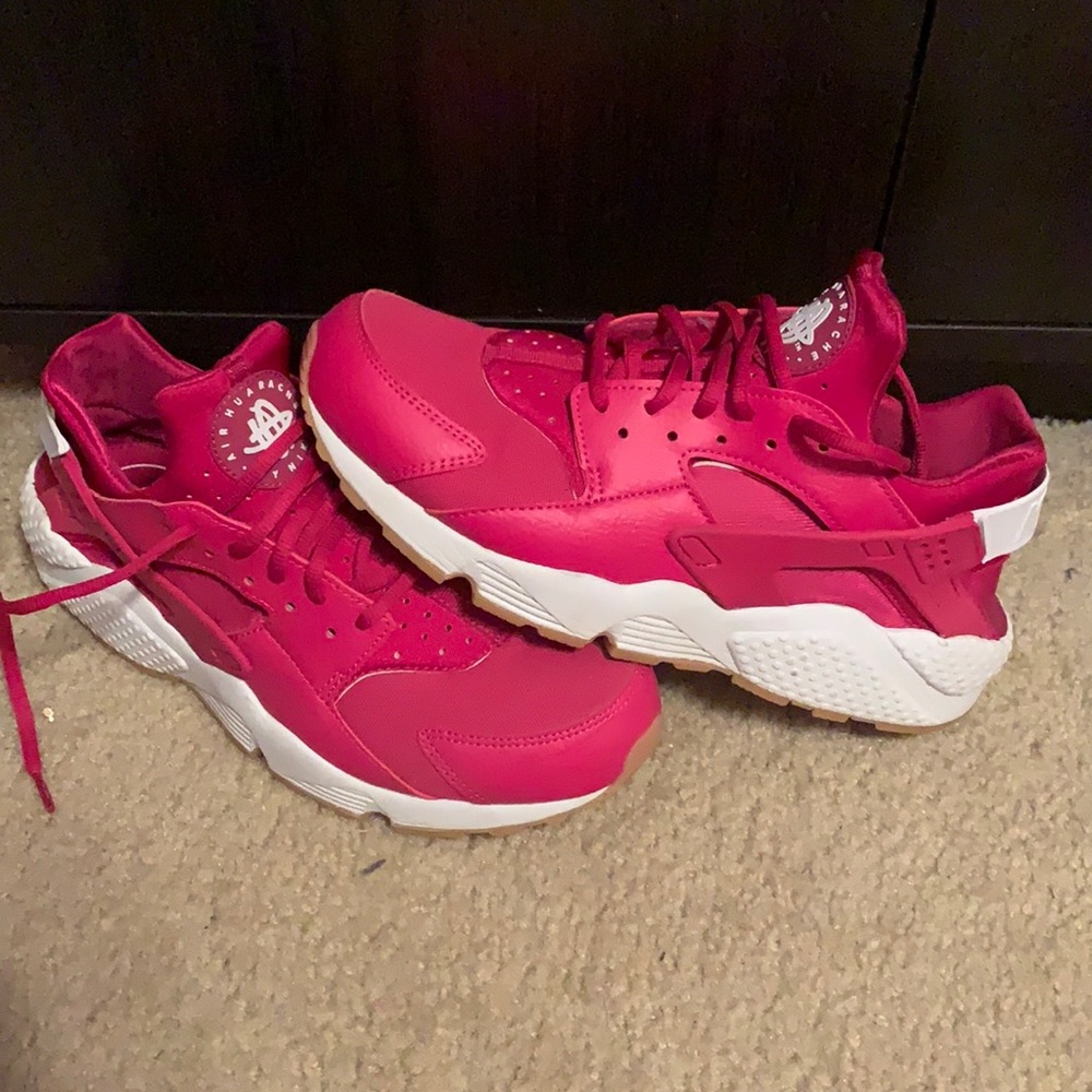 Nike shoes